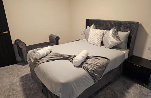 The Rocky Luxe - 4 Bedrooms - Parking - Sleeps 8 - Foto 10