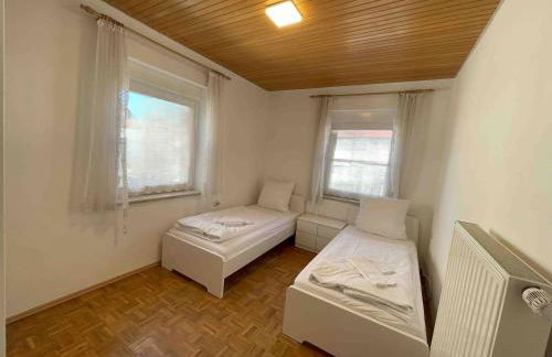 SAD242 Große Monteurwohnung Übergangswohnung - Foto 8