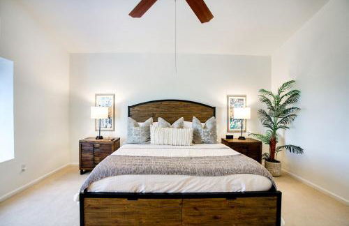 Upscale Phoenix Abode Walk to South Mountain Park - Foto 1