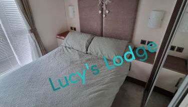Lucy's Lodge - Photo 3