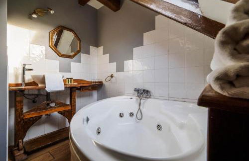 Complejo Puente Romano - Foto 28