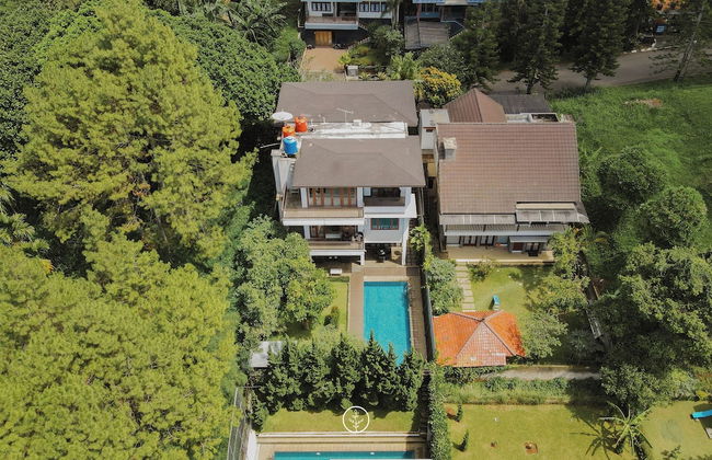 BreezeBlows City View 5BR with Pool + Familly Room - Foto 43