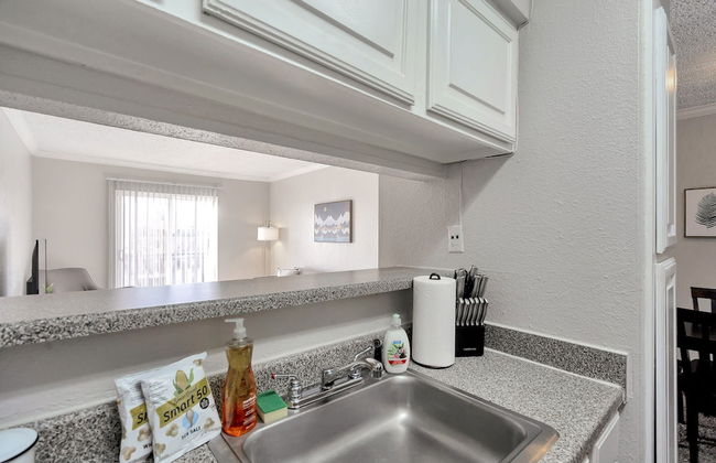 Lovely Midland Getaway With Fitness Center - Foto 37