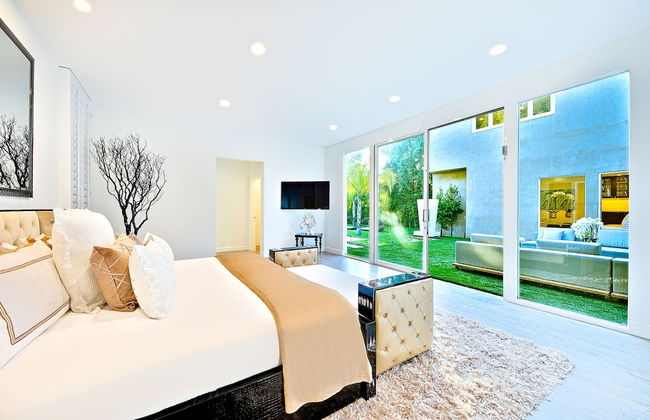 Beverly Hills Luxury Modern Palace - Photo 4