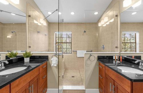 Sunny Summer in FL - Relax in a TownHome by Disney! - Foto 24
