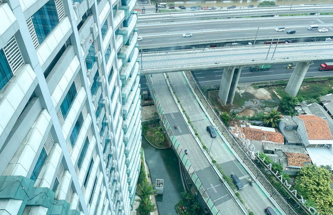 Minimalist And Strategic Studio Apartment At Grand Kamala Lagoon - Photo 26