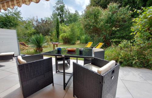 Centre St Jorioz : Charmant et spacieux studio avec terrasse et jardin privatif - Photo 13