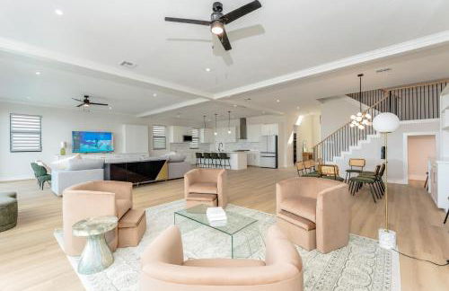 Waterfront Home with Pool Spacious Bay , Sleeps 16 - Foto 10