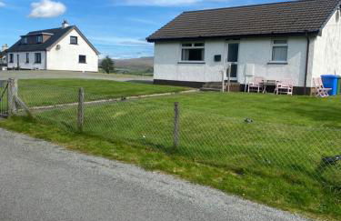 Almondbank Cottage - 2 Bedrooms, 8 miles from Portree Earlier check-in at 2pm - later departure time of 11am - Foto 6