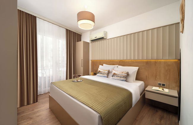 Marmada Suites - Photo 11