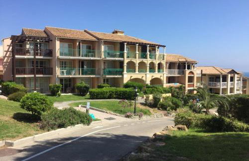 Appartement à Cap Estérel Agay- Village Pierre et Vacances Quartier Belvédère Piscines et parking inclus - Foto 37