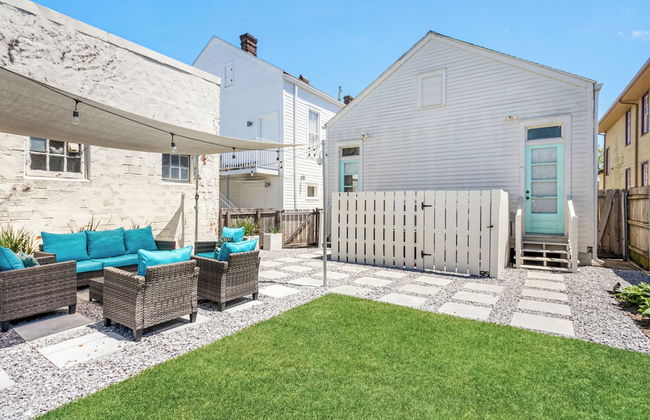 Vibrant Uptown Condos - Foto 32