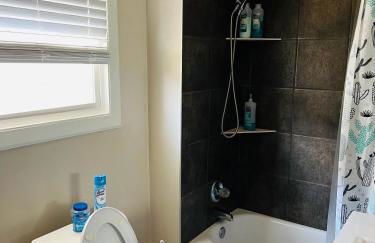 Near French Quarter Nice Two Bedrooms+ - Foto 6