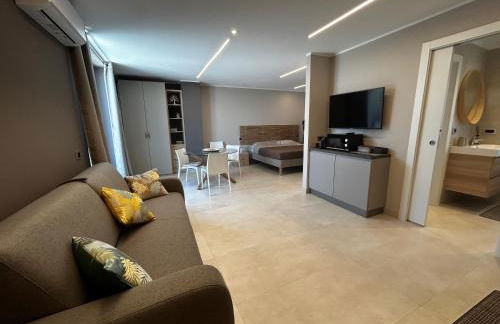 R39 Attic with Terrace and Private Parking - Foto 6