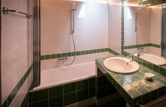 Villa in Tuscany With Pool & Panoramic Views - Photo 19