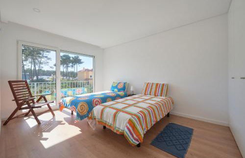 Aroeira Villa w/ Pool near Beach, By TimeCooler - Foto 58