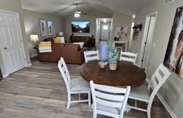 Cozy Charming Cottage-Style Home - Foto 13