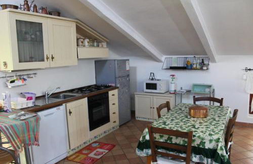 MANSARDA VITI - Sguardo su Frontone - - Foto 56