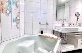 90qm Designerwohnung mit Küche und Jacuzzi in DO-City - Photo 9