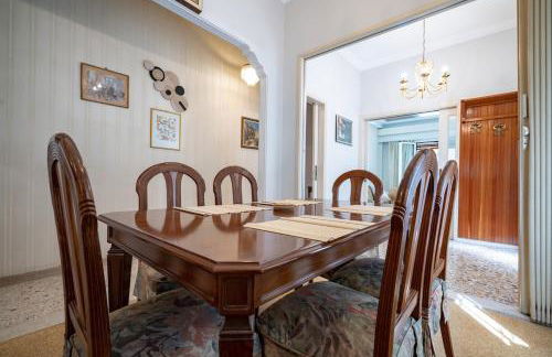 Retro 2-Bdrm House Near Metro in Heraklion by ΜΡS - Foto 28