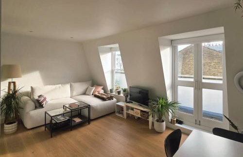 Fantastic 1-bed Notting Hill flat with balcony and stunning views - Foto 2