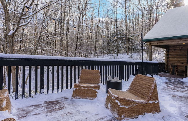 Half Moon by Avantstay 4BR Cabin w/ Large Deck & Yard w/ Patio & Outdoor Dining - Foto 21