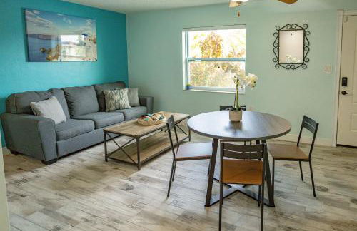 Marlin's Palm Oasis - Beach House, Amazing Pool, BBQ Area - Photo 15