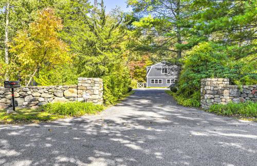 Modern Escape with Fire Pit, Near Lake Waramaug - Foto 26