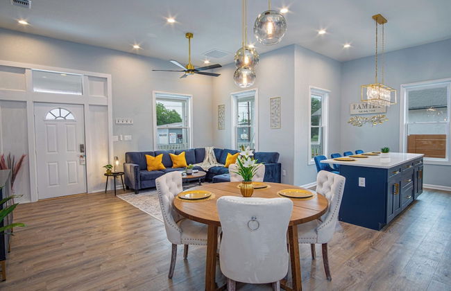 Trendy Historical Home Near Downtown Attractions - Foto 32