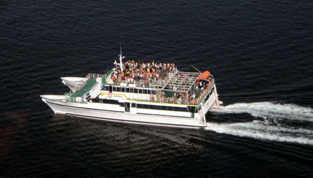 Navegando hacia la isla de Ons