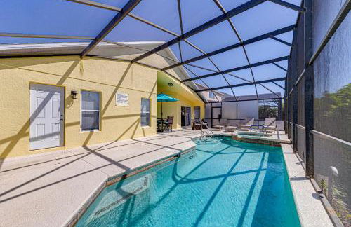 #463-Fabulous 4 bed villa with south facing private pool and spa overlooking water - Foto 16