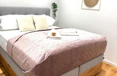 NIRO I Exklusive Residenz - Historischer Ballsaal - Foto 58