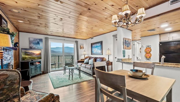 Sleeps 4 Heated Pool Hot Tub Mountain View - Foto 2, Habitación