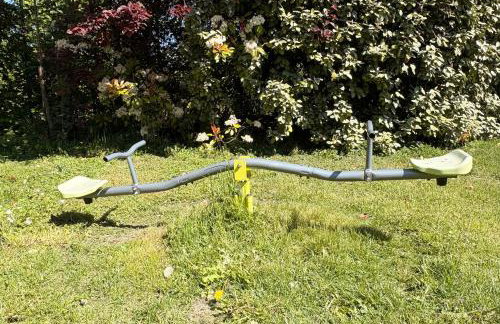 La Gannatoise Family home with garden - Photo 17