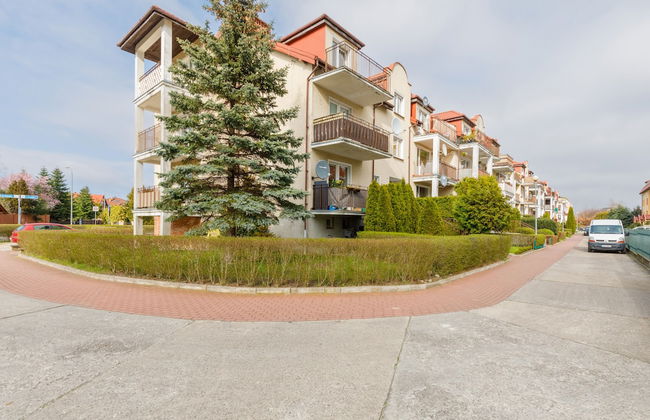 Rozana Zieleniewo Apartment by Renters - Photo 38