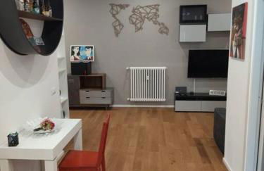 In viaggio con Pippo - Ampio appartamento con AC nei pressi di Piazza Bovio e del Rivellino - Foto 13