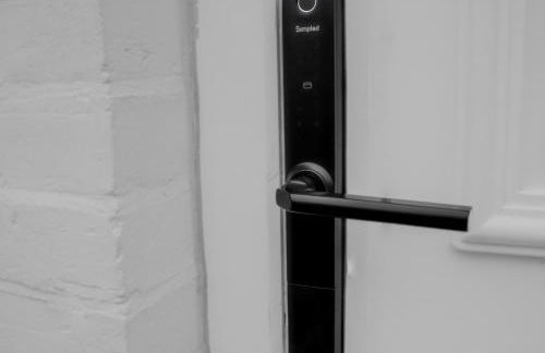 Spacious 4BR house, 2 en suites with garden & on-site parking - Foto 21