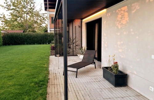 Minimal design villa Free parking Garden - Foto 13