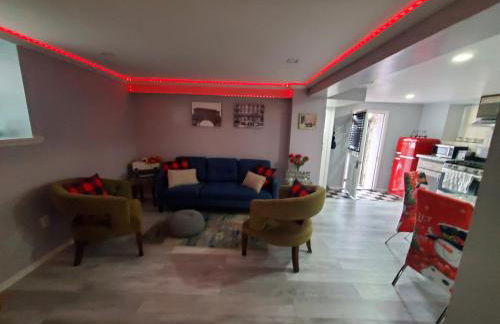 Lovely 2 bedroom Apartment with 2 Entrance and Parking with a fee - Foto 13