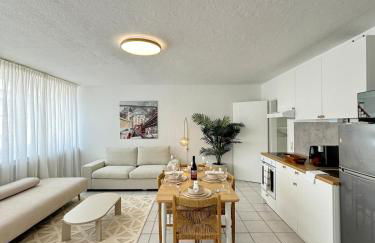 Beautiful Spacious 5 Room Apt in City Center that Sleeps 10 - Foto 1