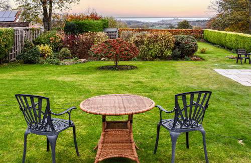 Bailey's Retreat - Photo 2