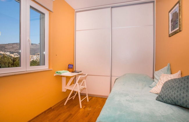 Apartment 3 Beaches With Free Parking - Photo 2