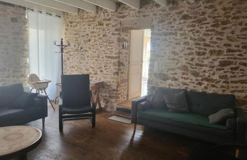 Charmante maison de village 30 min Puy DuFou - Foto 8