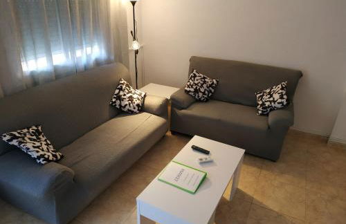 RMM27 - Piso en zona tranquila de Tortosa - Foto 2