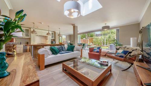 Stunning 3B2Ba Huge entertaining space and hottub! - Foto 3