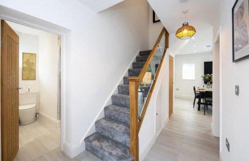 The Wilmslow House Free Parking - Close to Airport - Foto 30