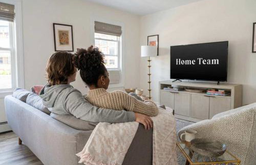 The Return to Self - Walk to Historic Downtown - Foto 20