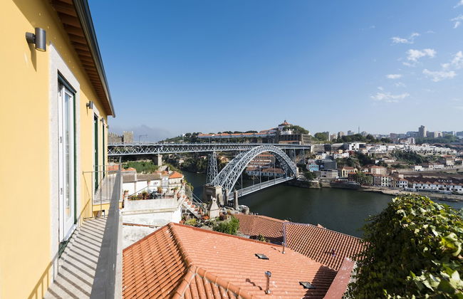 Arco Apartments - Photo 1