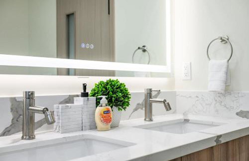 Modern New 3B Home Fully Stocked & Cozy & Sunlight - Foto 50