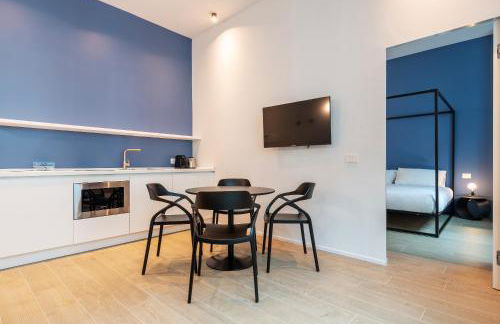 easyhomes - City Centre Suites - Photo 12